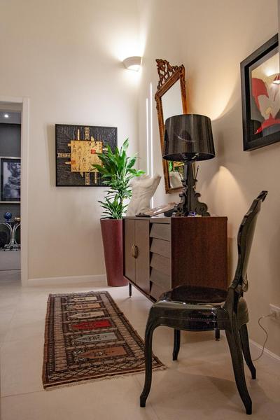 La Chimera Luxury Home