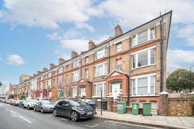 JOIVY Cosy maisonette near Abbey Road