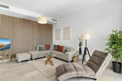 Stunning apt with seaview by Costarentals- Ref 162