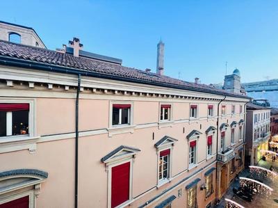 House of Angels - In the Heart of Bologna