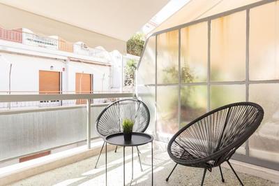 Petite 1BR Apartment in Exarchia by UPSTREET