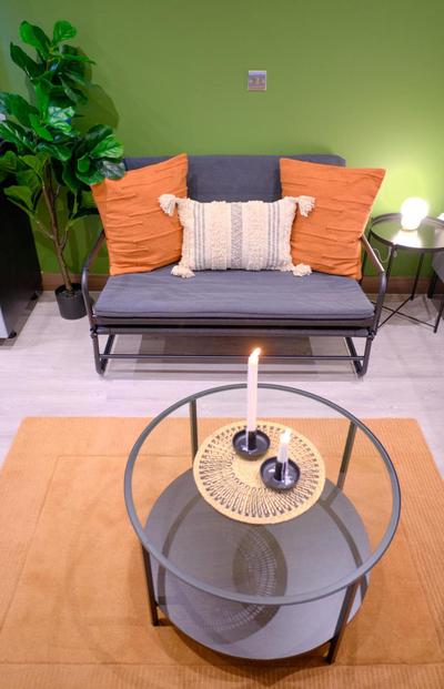 GoldersGreen Apartments by Sleepy