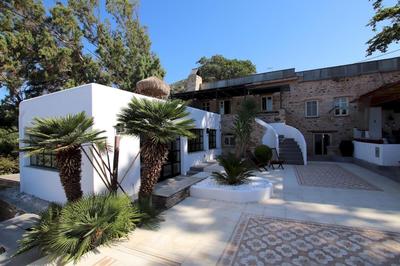 Villa Mahe Tennis Karystos island EVIA - B'Your Home