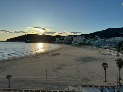 APARTAMENTO CON IMPRESIONANTES VISTAS AL MAR