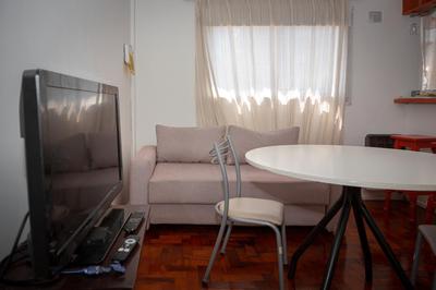 Dos ambientes en Palermo (La Rural)