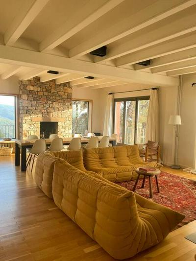 Villa in Barcelona region stunning biosphere