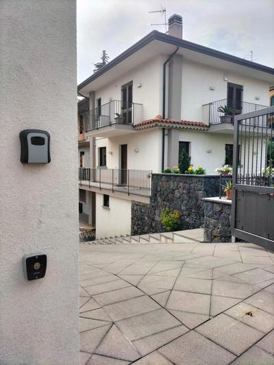 Aetna apartment
