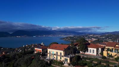 DEMIVIE GUESTHOUSE
