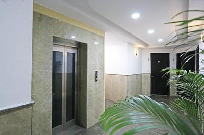 Airport Hotel Swan Near Delhi Airport