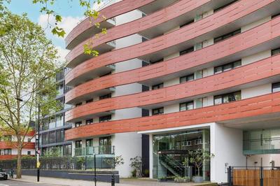 Stylish apartment with underground parking