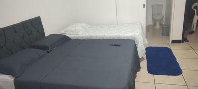 Quarto a 200m da Praia do Campeche com Piscina