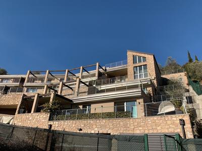 Deluxe Sky Terrasse Design Apartment 180°Lake View