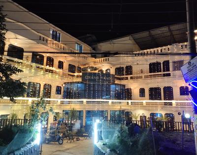 Hotel Grand haveli
