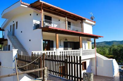 Valle degli Ulivi B&B