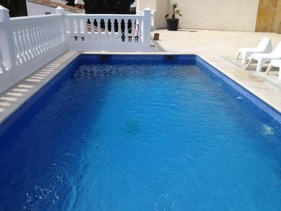 Bonito alojamiento en Malaga con piscina para teletrabajo