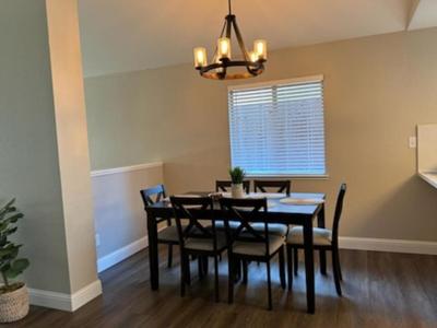 Tranquil Family Retreat with Downtown Nearby