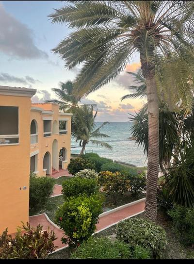 Northshore Seaside Suites