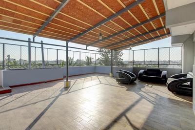 Capital O Prime Square