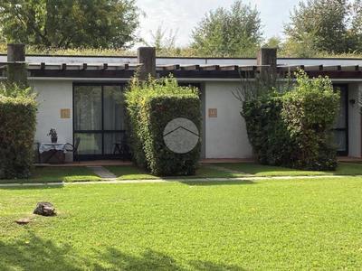 Le Case del Patio Homes, cosy, functional and with swimming pool