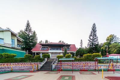 Treebo Raval Resort with Valley View