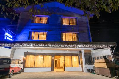 Hotel Blue Poppy
