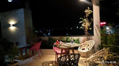 Hotel 100 Blu Madhya Pradesh