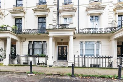 Luxury One Bedroom Mezzanine in Paddington