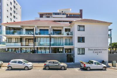 Beachside Apt with Amazing Views and No Loadshedding