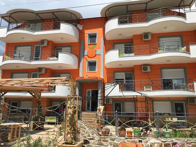 Orange Apartments