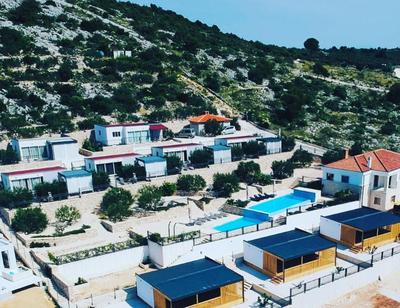Camp Panorama Plus with Pool