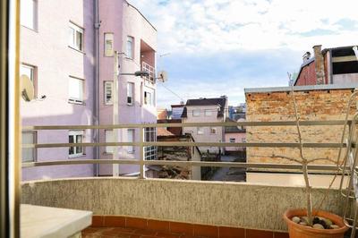 White & Bright Escape 1BDR apt