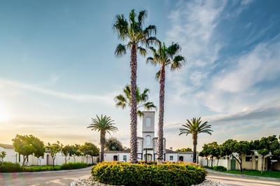 Belina - Bougain Villas Vista Al Estanque