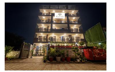 Plum Tree Hotels