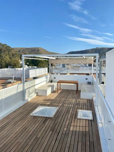Duplex con terraza en Agua Amarga