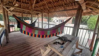 El kiosco en el aire