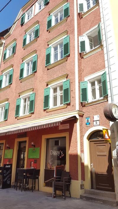 Kienreich Apartments - Moderne, ruhige Altbauwohnung im Herzen der Altstadt