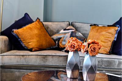 Newly Renovated 1 BDR Flat - Central Location