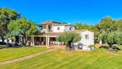 VILLA TYPHA 10, Emma Villas