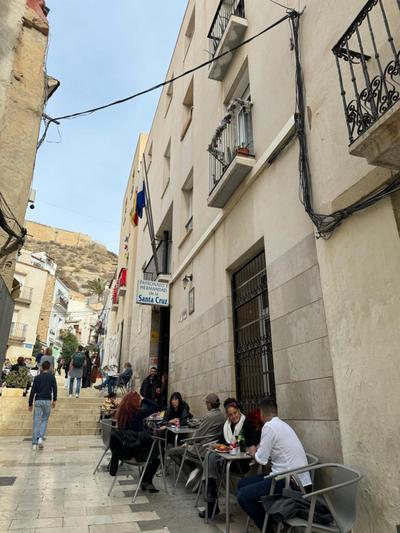 NUEVO Casco Antiguo, playa y castillo