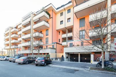 Sweet Milano Apartment - with Balcony
