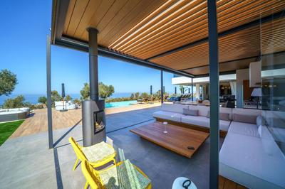 Nivo Luxury Villa