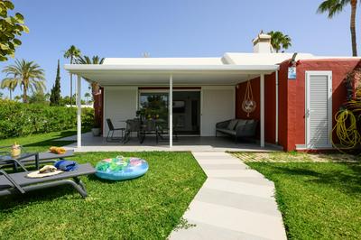 Villa Guerrero - Terraza y acceso a piscina común