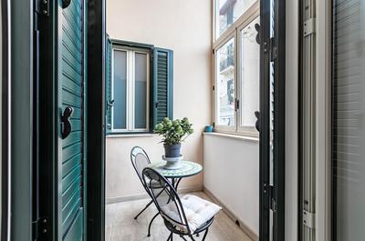 Behind Politeama Theater - Palermo Superior Apartment