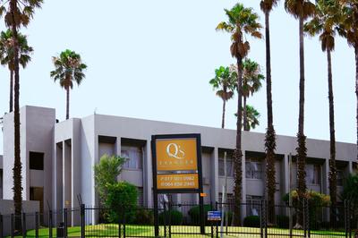 Q's Evander Hotel & Apartments