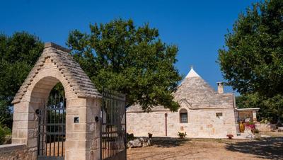 Trullo Mont Bell con giardino e piscina privata