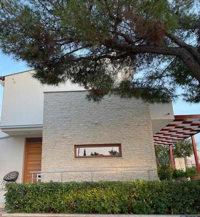 Pine Tree Villa