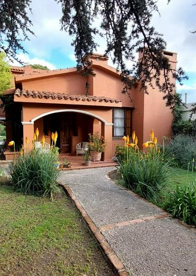 Estancia Urbana Casa de Huéspedes