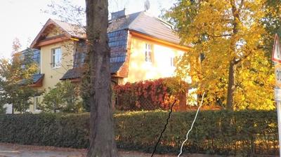 Town-Villa, Apartment, living room with big Sofa bed , 2 bedroom, 1kitchen, 1bathroom, 1 office, 1 garden