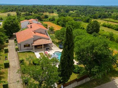Villa Rojnići 1 by IstriaLux