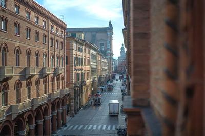 Suite in the center of Bologna